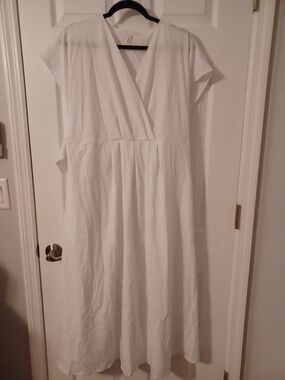 HALARA White Wrap-Style Maxi Dress